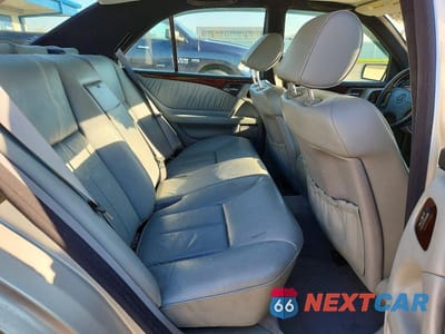 Zdjęcie 10 z 12 samochodu: 1998 MERCEDES-BENZ E 320 VIN:WDBJF65F7WA528722 - miniatura