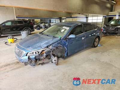 2017 HYUNDAI SONATA BASE 5NPE24AF3HH515230 - główne zdjęcie licytacji z USA - miniatura