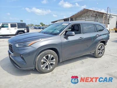 2021 TOYOTA HIGHLANDER XLE 5TDGZRAH7MS515304 - główne zdjęcie licytacji z USA - miniatura