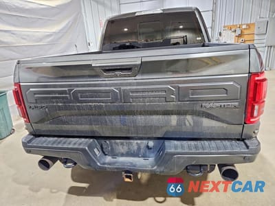 Zdjęcie 6 z 12 samochodu: 2017 FORD F150 RAPTOR VIN:1FTFW1RG4HFB46781 - miniatura
