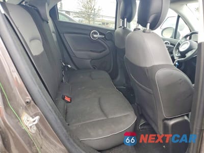Zdjęcie 11 z 14 samochodu: 2016 FIAT 500X EASY VIN:ZFBCFYBT6GP510083 - miniatura