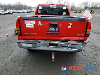 Zdjęcie 6 z 11 samochodu: 2005 GMC NEW SIERRA K1500 VIN:1GTEK19B15E241277 - miniatura