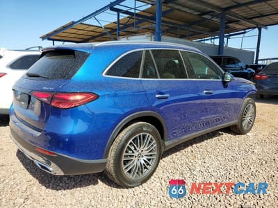 Trzecie zdjęcie samochodu z tyłu: 2026 MERCEDES-BENZ GLC 300 4MATIC VIN:W1NKM4HB8TU105661 - miniatura