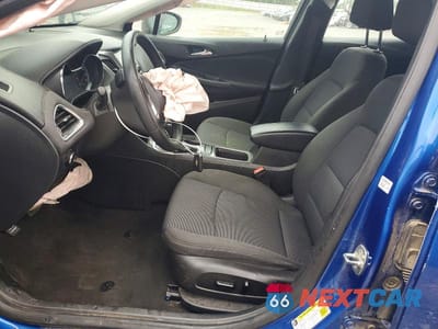 Zdjęcie 7 z 13 samochodu: 2017 CHEVROLET CRUZE LT VIN:3G1BE5SM3HS556842 - miniatura