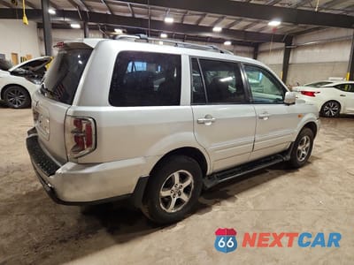 Trzecie zdjęcie samochodu z tyłu: 2008 HONDA PILOT EXL VIN:5FNYF18598B007887 - miniatura