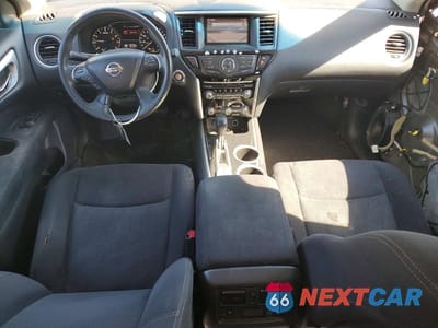 Zdjęcie 8 z 12 samochodu: 2015 NISSAN PATHFINDER SV VIN:5N1AR2MN3FC649029 - miniatura