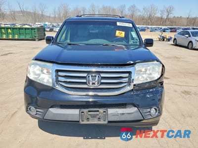 Piąte zdjęcie samochodu w środku: 2012 HONDA PILOT EXLN VIN:5FNYF4H79CB023650 - miniatura
