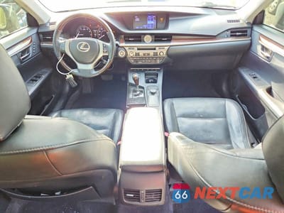 Zdjęcie 8 z 12 samochodu: 2013 LEXUS ES 350 VIN:JTHBK1GG7D2076089 - miniatura