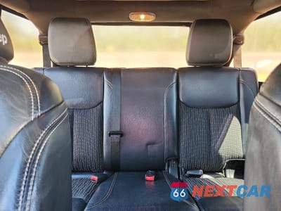 Zdjęcie 10 z 12 samochodu: 2014 JEEP WRANGLER UNLIMITED SPORT VIN:1C4BJWDG6EL198539 - miniatura