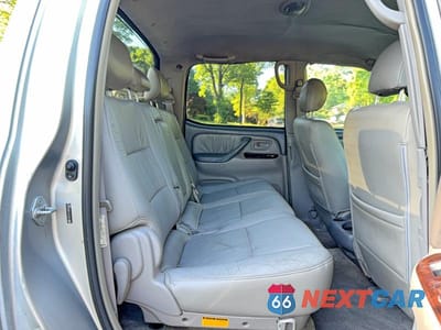 Zdjęcie 6 z 10 samochodu: 2006 TOYOTA TUNDRA DOUBLE CAB SR5 VIN:5TBET34176S540235 - miniatura