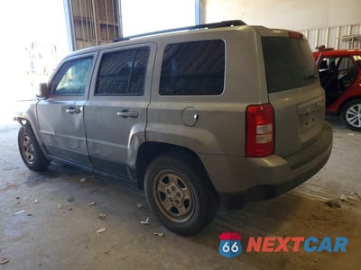 Drugie zdjęcie samochodu z przodu: 2017 JEEP PATRIOT SPORT VIN:1C4NJPBAXHD150543 - miniatura