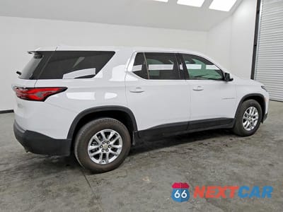 Trzecie zdjęcie samochodu z tyłu: 2023 CHEVROLET TRAVERSE LS VIN:1GNERLKW6PJ239496 - miniatura