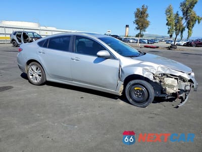 Czwarte zdjęcie samochodu z boku: 2010 MAZDA 6 I VIN:1YVHZ8CH9A5M13624 - miniatura