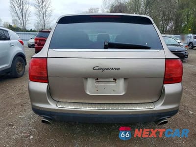 Zdjęcie 6 z 14 samochodu: 2004 PORSCHE CAYENNE VIN:WP1AA29P34LA21733 - miniatura