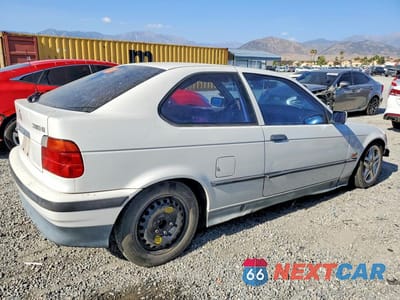 Trzecie zdjęcie samochodu z tyłu: 1995 BMW 318 TI VIN:WBACG5321SAM50446 - miniatura