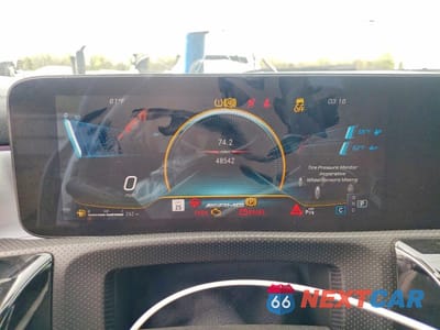 Zdjęcie 9 z 13 samochodu: 2022 MERCEDES-BENZ CLA 45 AMG VIN:W1K5J5DBXNN291439 - miniatura