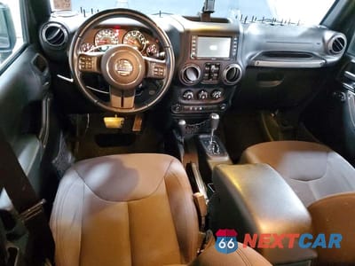 Zdjęcie 8 z 11 samochodu: 2018 JEEP WRANGLER UNLIMITED SPORT VIN:1C4BJWDG4JL883651 - miniatura