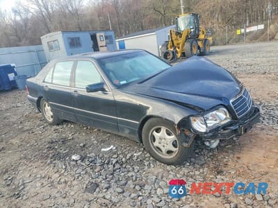 Czwarte zdjęcie samochodu z boku: 1998 MERCEDES-BENZ S 500 VIN:WDBGA51G0WA400954 - miniatura