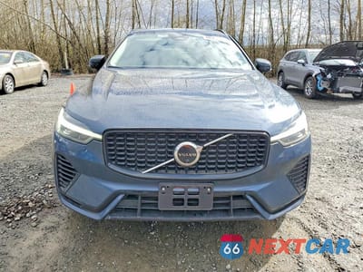 Piąte zdjęcie samochodu w środku: 2024 VOLVO XC60 PLUS VIN:YV4H60DL6R1891759 - miniatura