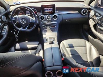Zdjęcie 8 z 12 samochodu: 2015 MERCEDES-BENZ C 300 VIN:55SWF4JB2FU051878 - miniatura