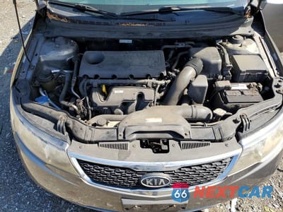 Zdjęcie 11 z 12 samochodu: 2012 KIA FORTE EX VIN:KNAFU4A2XC5632790 - miniatura