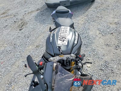 Piąte zdjęcie samochodu w środku: 2026 SUZUKI GSX-R750 VIN:JS1GR7MAXT7100063 - miniatura