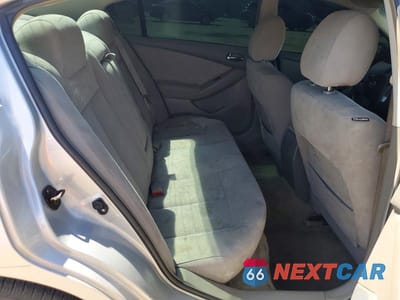 Zdjęcie 10 z 12 samochodu: 2010 NISSAN ALTIMA VIN:1N4AL2AP2AN528474 - miniatura