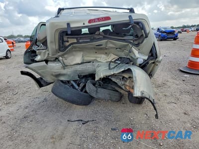 Zdjęcie 6 z 12 samochodu: 2005 FORD ESCAPE LIMITED VIN:1FMYU04105KA49801 - miniatura