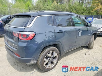 Trzecie zdjęcie samochodu z tyłu: 2018 JEEP COMPASS LIMITED VIN:3C4NJDCB5JT457107 - miniatura