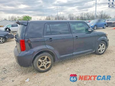 Trzecie zdjęcie samochodu z tyłu: 2008 TOYOTA SCION XB VIN:JTLKE50E781014717 - miniatura