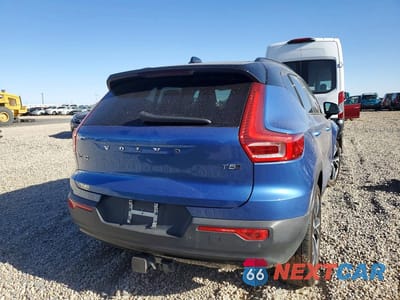 Zdjęcie 6 z 13 samochodu: 2021 VOLVO XC40 T5 R-DESIGN VIN:YV4162UM9M2492854 - miniatura