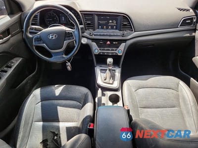 Zdjęcie 8 z 13 samochodu: 2017 HYUNDAI ELANTRA LIMITED VIN:KMHD84LF1HU146828 - miniatura