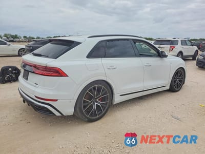 Trzecie zdjęcie samochodu z tyłu: 2023 AUDI Q8 PRESTIGE S-LINE VIN:WA1FVBF15PD000600 - miniatura