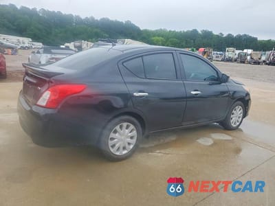 Trzecie zdjęcie samochodu z tyłu: 2019 NISSAN VERSA SV VIN:3N1CN7AP3KL804594 - miniatura