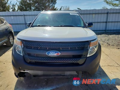 Piąte zdjęcie samochodu w środku: 2011 FORD EXPLORER XLT VIN:1FMHK7D8XBGA61058 - miniatura