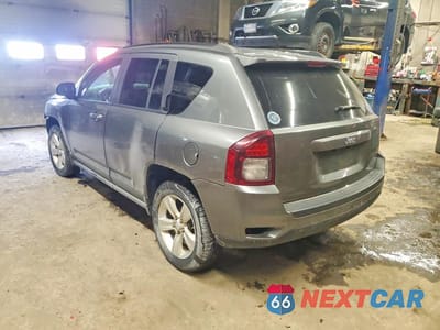 Drugie zdjęcie samochodu z przodu: 2012 JEEP COMPASS NORTH 4DR 4W VIN:1C4NJDAB7CD671236 - miniatura