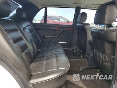 Zdjęcie 10 z 12 samochodu: 1990 MERCEDES BENZ 560 SEL VIN:WDB1260391A537423 - miniatura