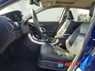 Zdjęcie 7 z 12 samochodu: 2017 HONDA ACCORD TOURING HYBRID VIN:JHMCR6F70HC005685 - miniatura
