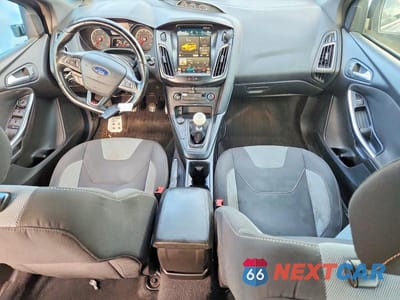Zdjęcie 8 z 12 samochodu: 2016 FORD FOCUS ST VIN:1FADP3L94GL318291 - miniatura