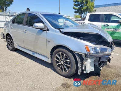 Czwarte zdjęcie samochodu z boku: 2017 MITSUBISHI LANCER ES VIN:JA32U2FUXHU001288 - miniatura