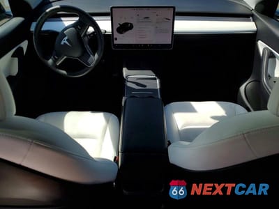 Zdjęcie 8 z 13 samochodu: 2021 TESLA MODEL Y VIN:5YJYGDEE6MF144802 - miniatura