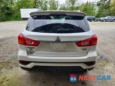 Zdjęcie 6 z 13 samochodu: 2018 MITSUBISHI RVR SE LIMITED VIN:JA4AJ4AW9JU600659 - miniatura