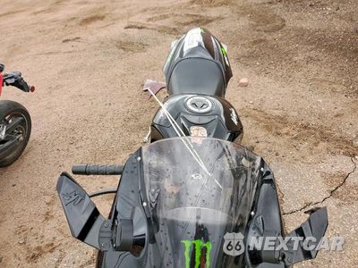 Piąte zdjęcie samochodu w środku: 2009 KAWASAKI ZX1400 VIN:JKBZXNC179A013104 - miniatura
