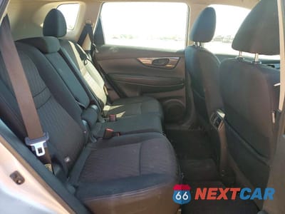 Zdjęcie 11 z 13 samochodu: 2019 NISSAN ROGUE S VIN:5N1AT2MT9KC811918 - miniatura