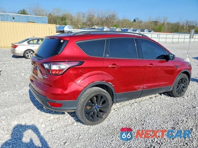 Trzecie zdjęcie samochodu z tyłu: 2018 FORD ESCAPE SE VIN:1FMCU0GD3JUC32561 - miniatura