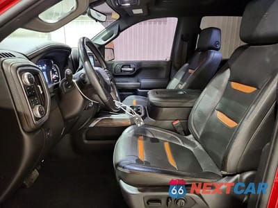Zdjęcie 7 z 12 samochodu: 2021 GMC SIERRA K1500 AT4 VIN:1GTP9EED8MZ161145 - miniatura
