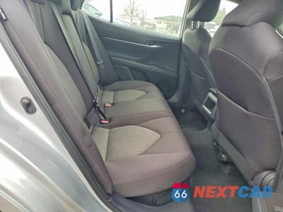 Zdjęcie 10 z 12 samochodu: 2021 TOYOTA CAMRY LE VIN:4T1C31AK4MU022054 - miniatura