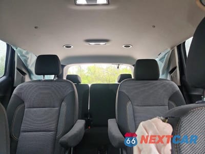 Zdjęcie 10 z 13 samochodu: 2019 CHEVROLET TRAVERSE LT VIN:1GNEVGKW1KJ221600 - miniatura