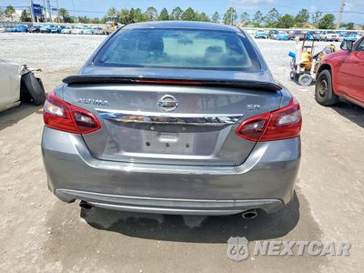 Zdjęcie 6 z 12 samochodu: 2017 NISSAN ALTIMA 2.5 SR VIN:1N4AL3APXHC216401 - miniatura