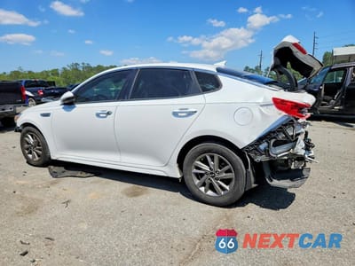 Drugie zdjęcie samochodu z przodu: 2020 KIA OPTIMA LX VIN:5XXGT4L3XLG402601 - miniatura